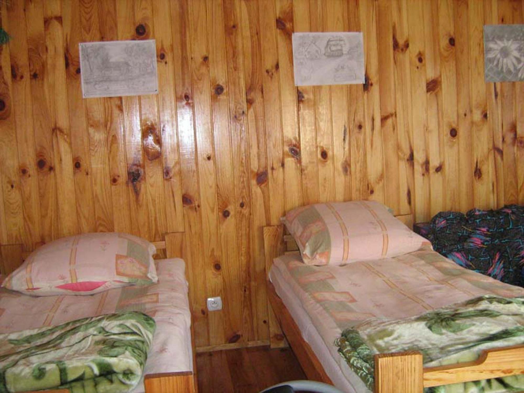 Agro-Tur Domki W Szuwarach Kuty Номер фото